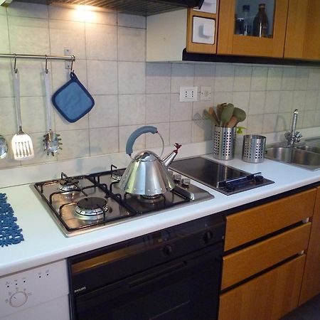 The Frog'S Hideaway Apartment โบโลญญา ภายนอก รูปภาพ