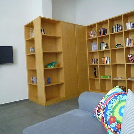 The Frog'S Hideaway Apartment โบโลญญา ภายนอก รูปภาพ